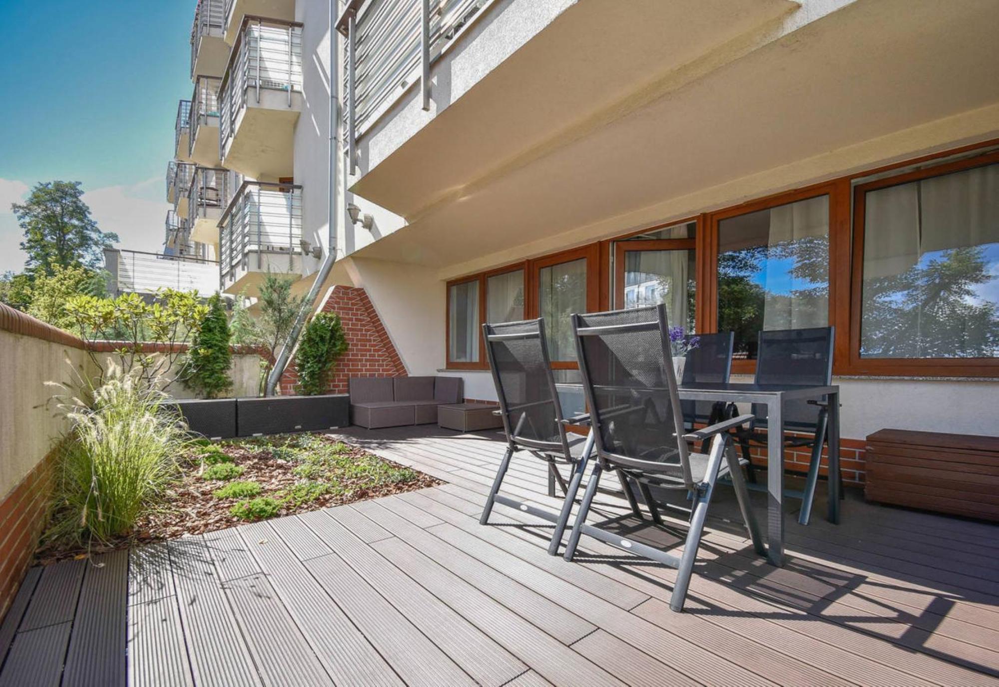 Apartamenty Mistral Z Parkingiem - Promenada & Morze - Apartamenty Na Wyspie Swinoujscie Exterior photo