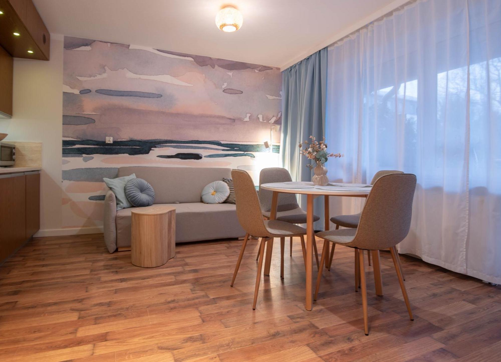 Apartamenty Mistral Z Parkingiem - Promenada & Morze - Apartamenty Na Wyspie Swinoujscie Exterior photo